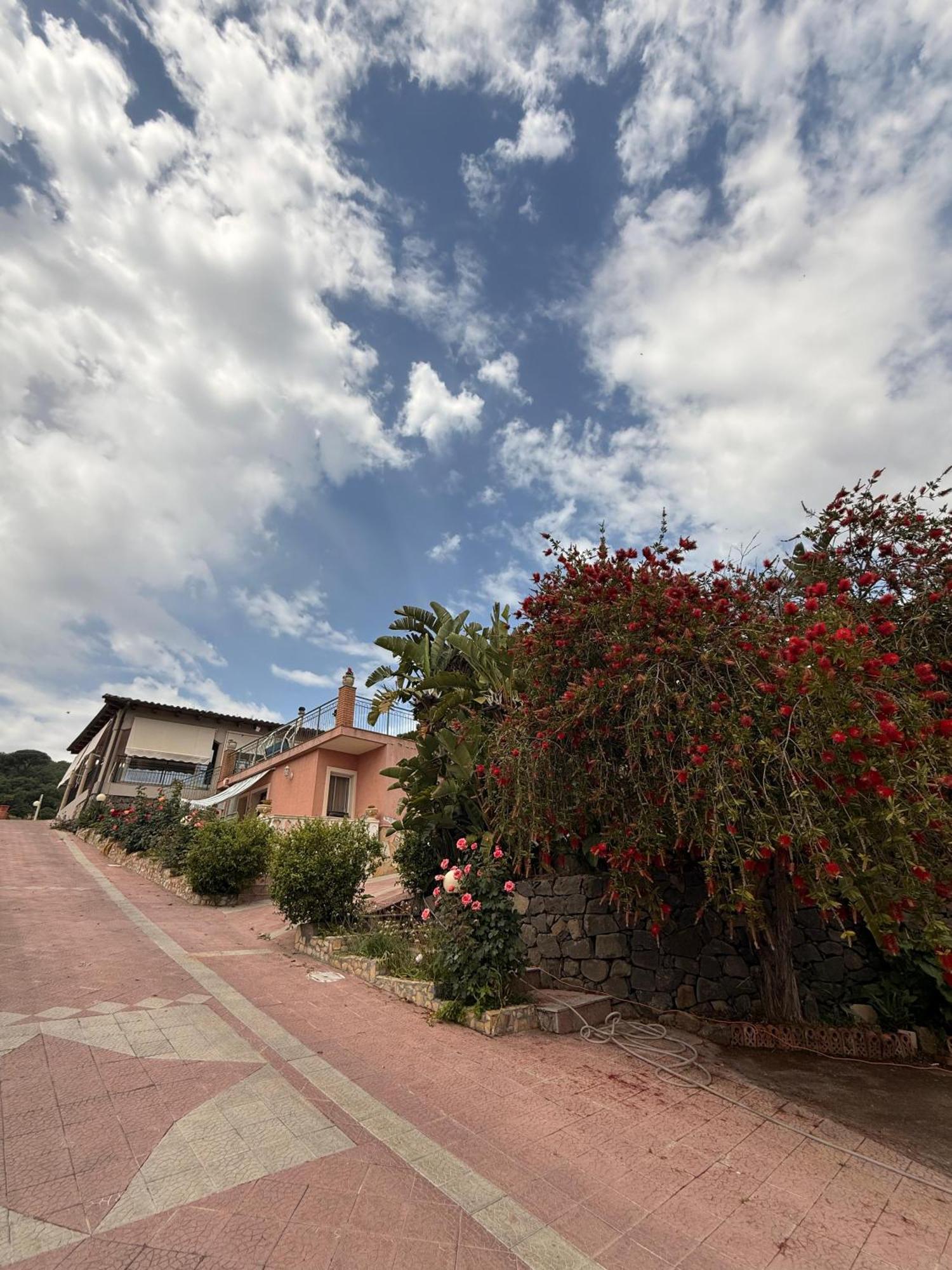 Villa Militello Nel Borgo Piu Bello Di Italia Del 2025 Militello in Val di Catania ภายนอก รูปภาพ